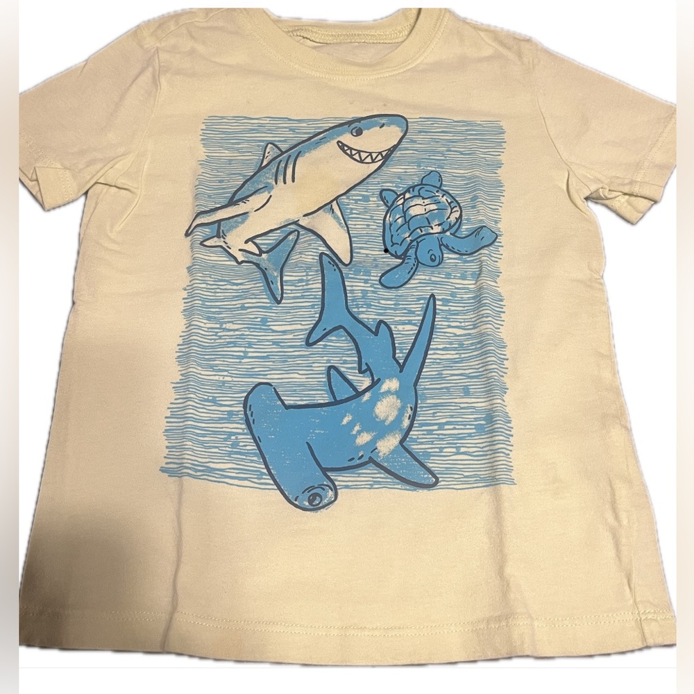 Carters Shark Tee, Sz 3T/3A
